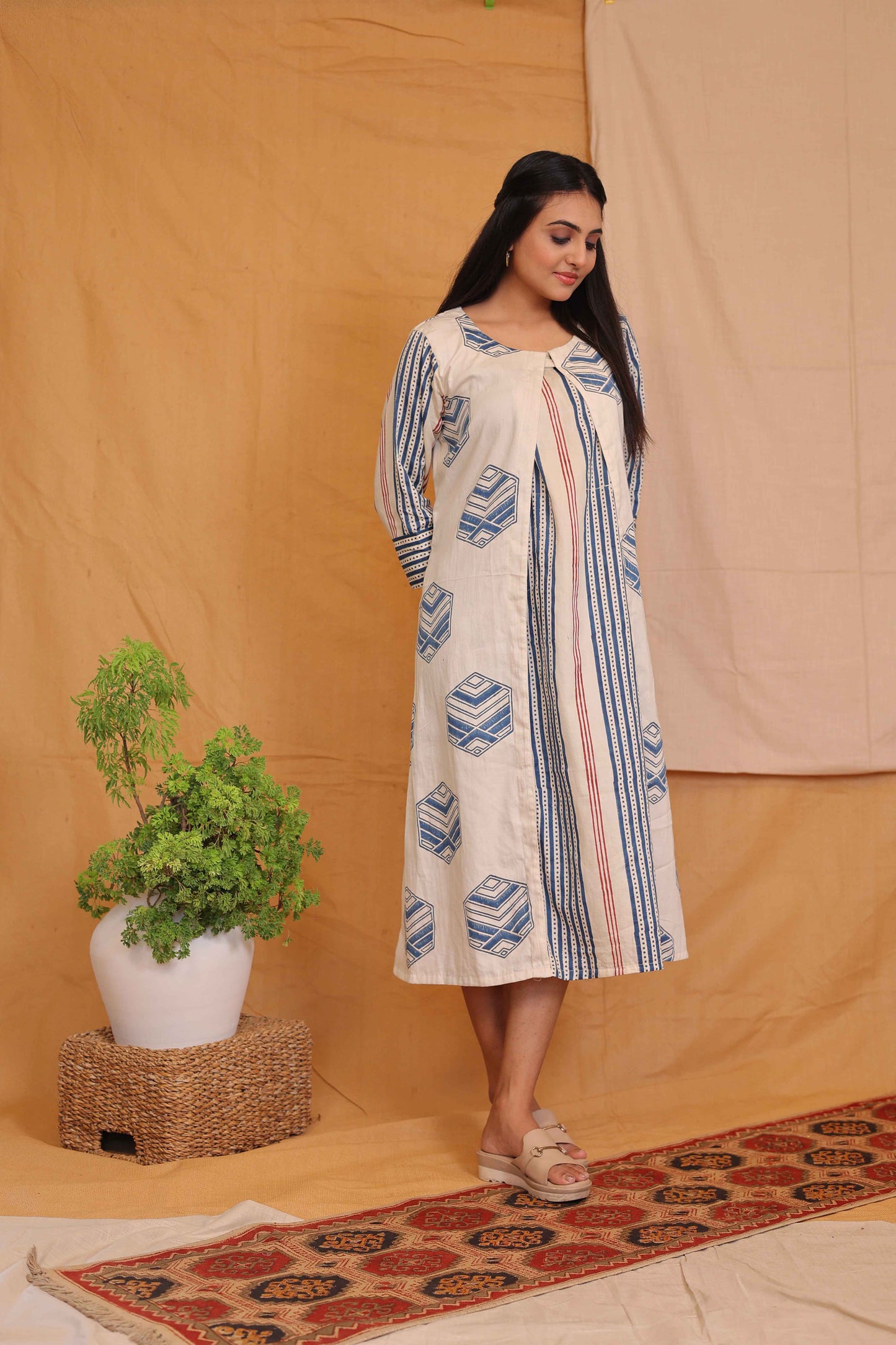 KAVYA'S OFFWHITE INDIGO HANDBLOCKPRINTED JACKET DRESS